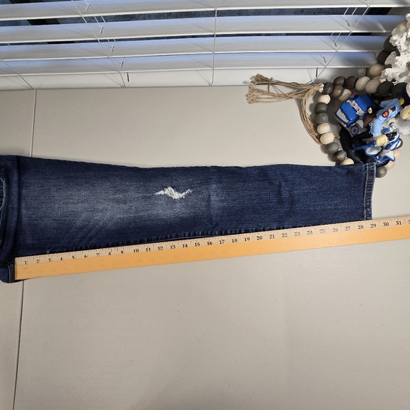 Kut Kloth Boyfriend Womens Jeans Medium Wash Blue Distressed Size 4 Mid Rise - Picture 5 of 14